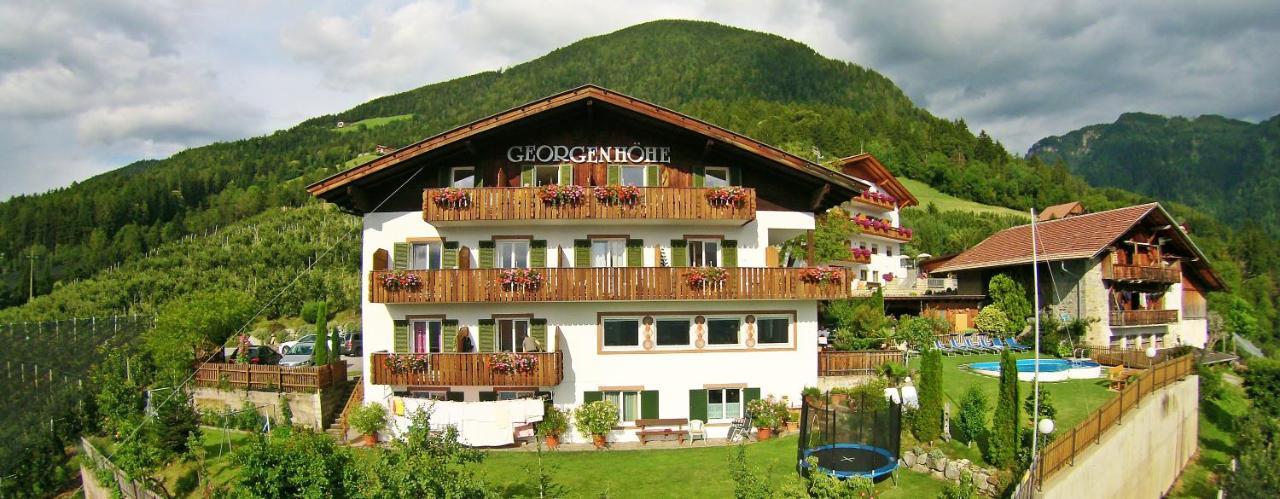 Hotel Garni Georgenhoehe 2*